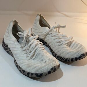 APL Women's Cream Knit Sneakers with Patterned Sole